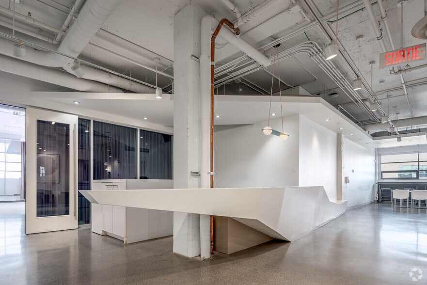 More Photos Of 6750 Av de l'Esplanade, Montréal Office For Lease