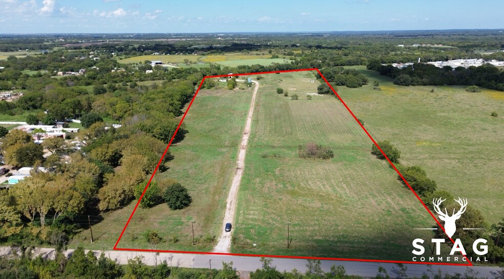 More Photos Of 2701 Greenleaf Circle, Denton Industrial For Sale