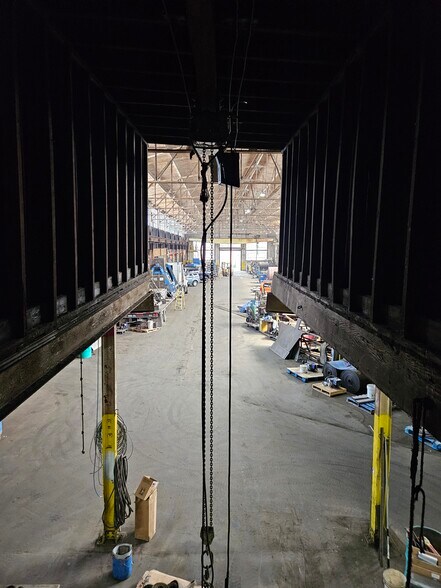 More Photos Of 900 S Campbell Ave, Chicago Warehouse For Sale