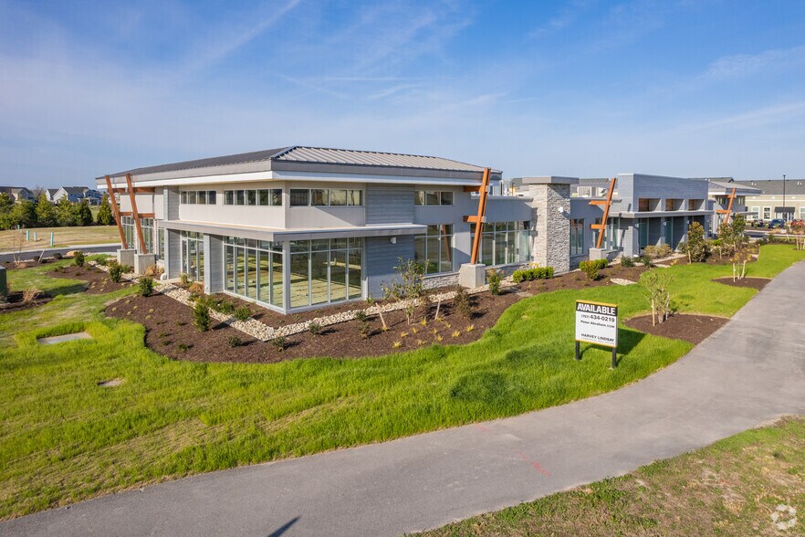 More Photos Of 2017 Fisher Arch, Virginia Beach Medical For Lease