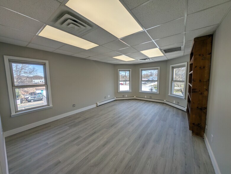 More Photos Of 1284 N Broad St, Hillside Office For Lease