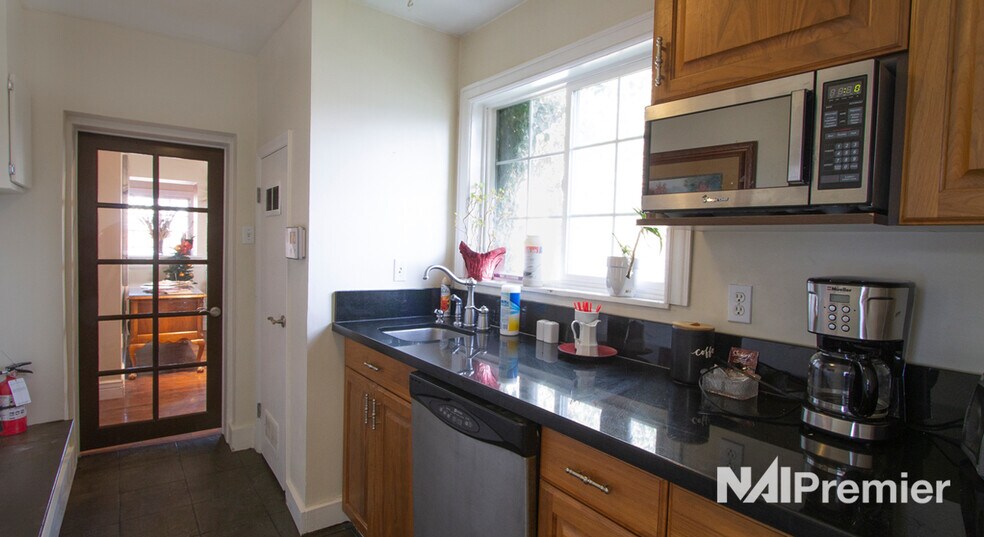 More Photos Of 1106 E 4500 S, Millcreek Office Residential For Sale