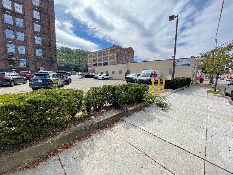 More Photos Of 2826 Penn Ave, Pittsburgh Office For Sale