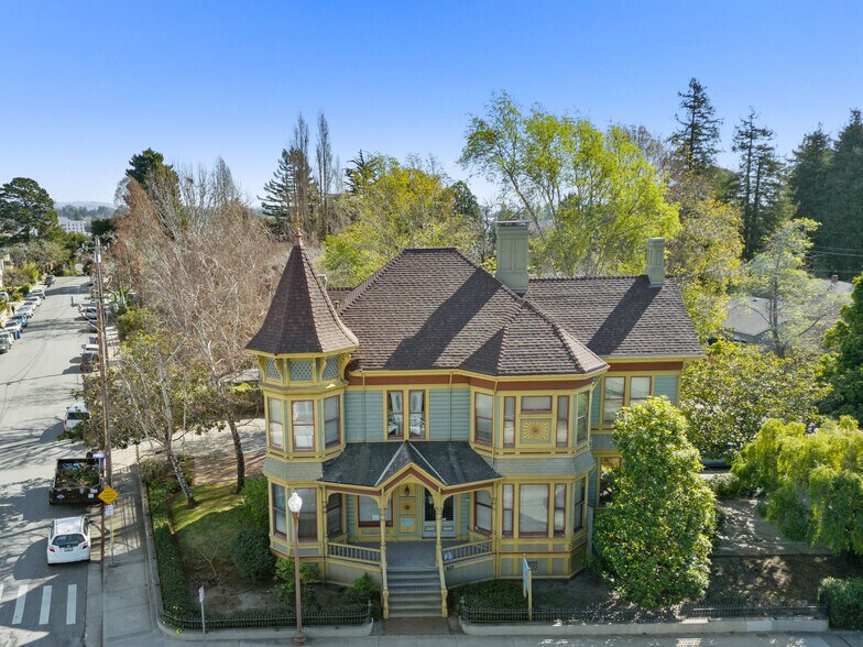 More Photos Of 603 Mission St, Santa Cruz Office For Sale