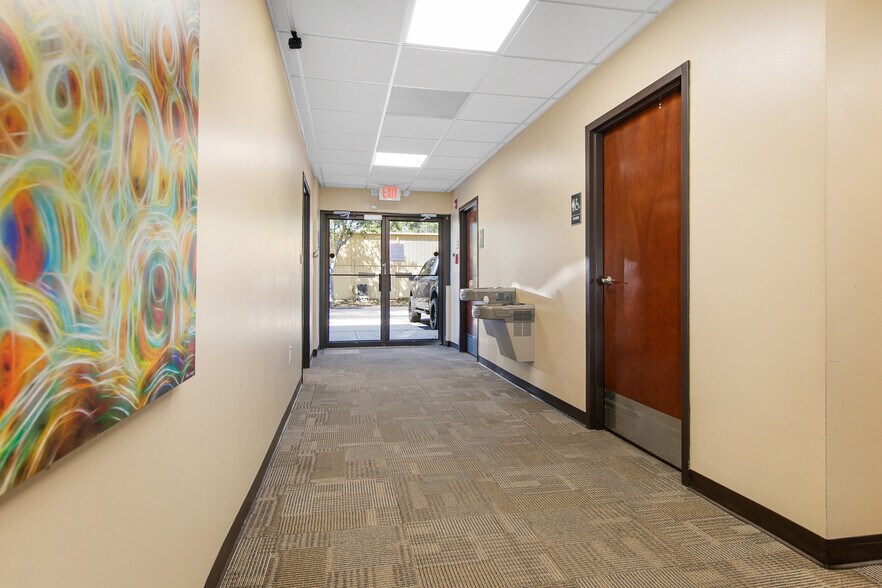 More Photos Of 2725 Center Pl, Melbourne Research And Development For Sale