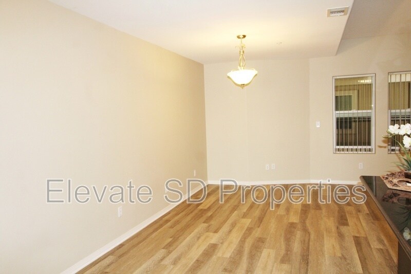 More Photos Of 819-825 D Ave, National City Apartments For Lease