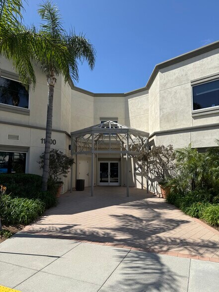 More Photos Of 11200 Corbin Ave, Northridge Office For Lease