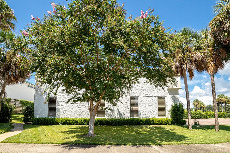 More Photos Of 36164 Emerald Coast Pky, Destin Freestanding For Lease