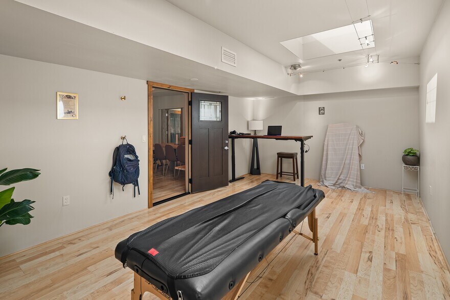 More Photos Of 45 Birch Blvd, Sedona Medical For Lease