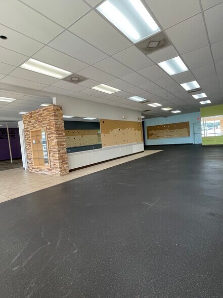 More Photos Of 686-728 Cheney Hwy, Titusville Unknown For Lease