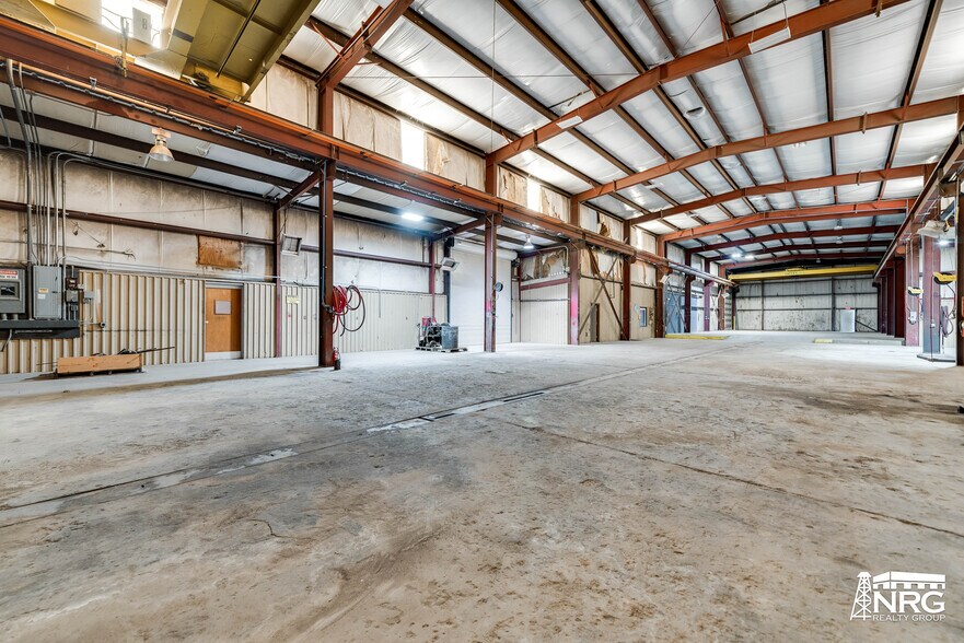 More Photos Of 1551 Laredo Dr, Odessa Warehouse For Sale