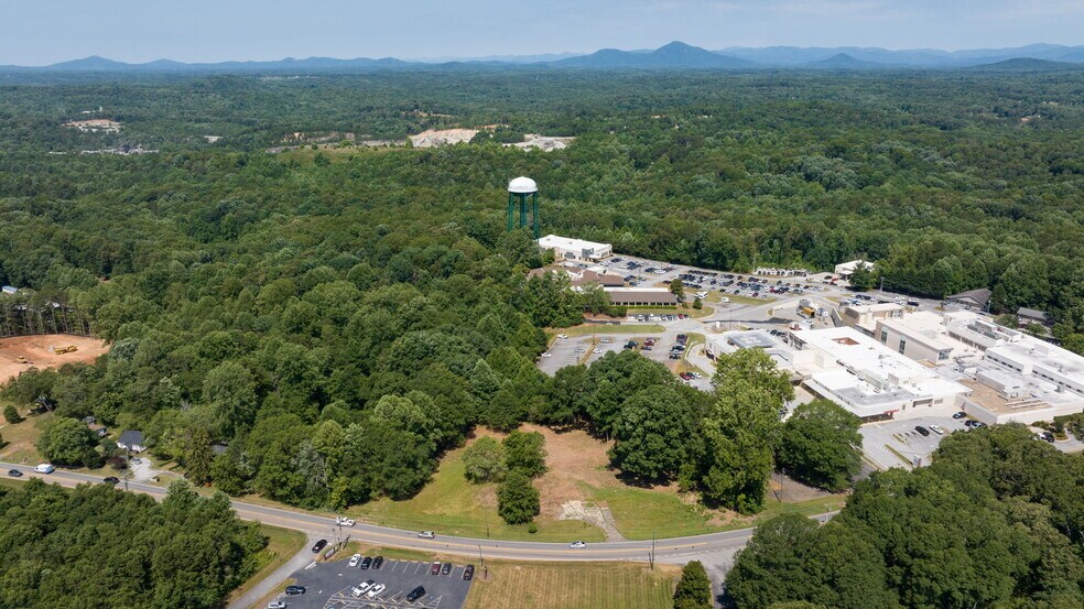 More Photos Of 433 N Historic Hwy 441, Demorest Land For Sale