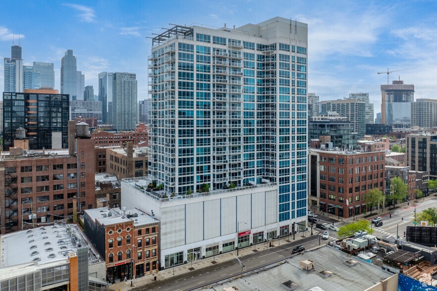 More Photos Of 757 N Orleans St, Chicago Apartments For Sale