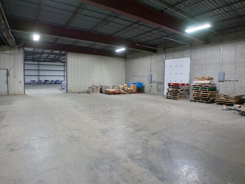 More Photos Of 2125 Redman Dr, Alma Distribution For Sale