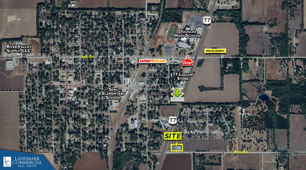 More Photos Of 790 S Us Highway 77, Douglass General Retail For Sale