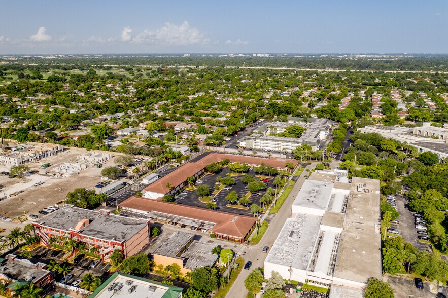 More Photos Of 4100 S Hospital Dr, Plantation Medical For Lease