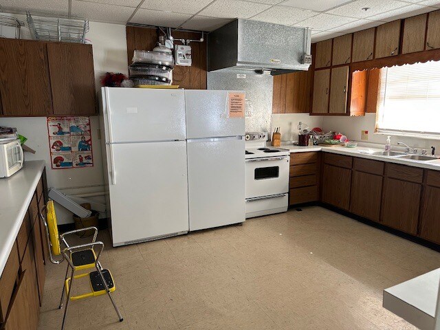 More Photos Of 1803 57th Ave W, Bradenton Religious Facility For Lease
