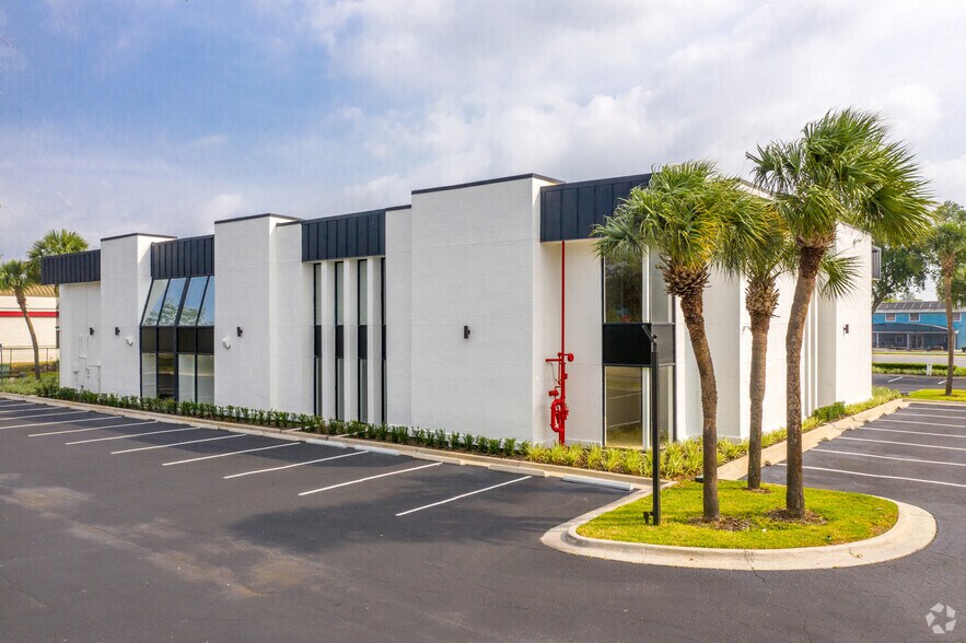 More Photos Of 853 State Road 436, Casselberry Office For Lease