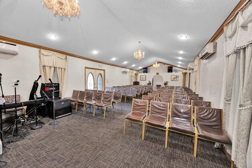 More Photos Of 8523 NW 22nd Ave, Miami Religious Facility For Sale