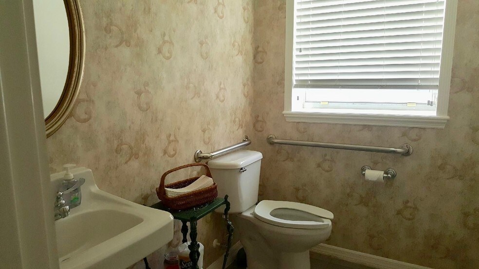 More Photos Of 320 Maitland Ave, Altamonte Springs Office For Lease