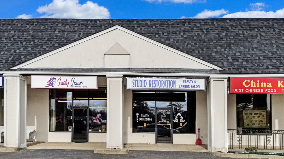 More Photos Of 420 McNulty St, Blythewood Storefront For Sale