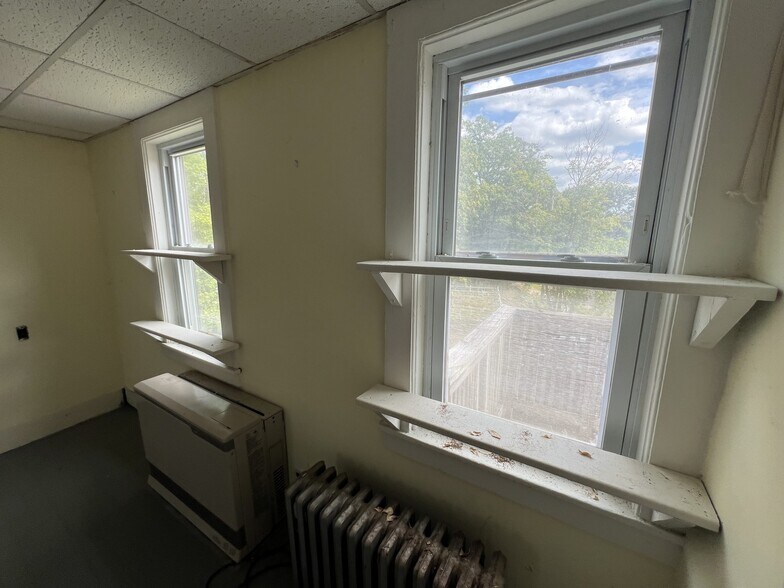 More Photos Of 271 Main St, Union Apartments For Sale