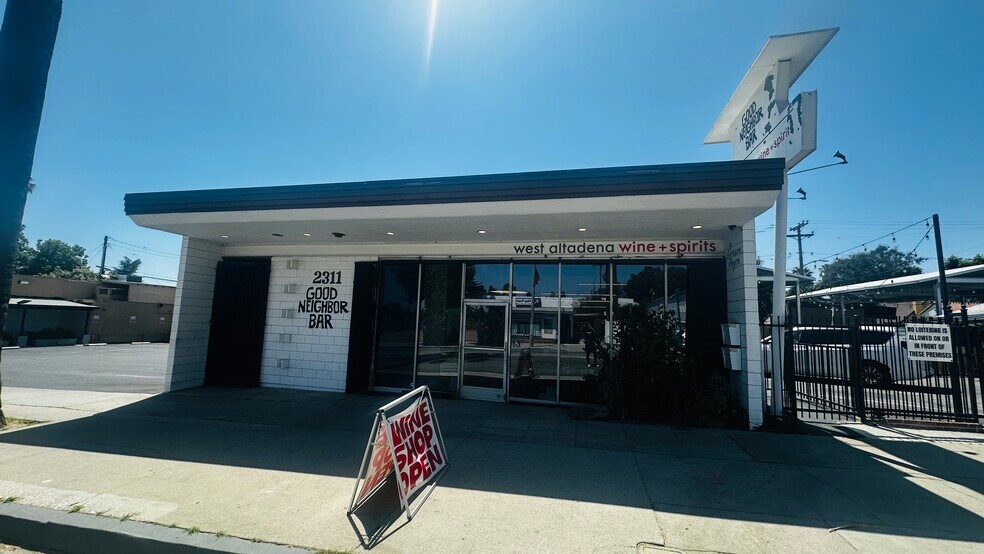 Primary Photo Of 2311 Lincoln Ave, Altadena Freestanding For Lease