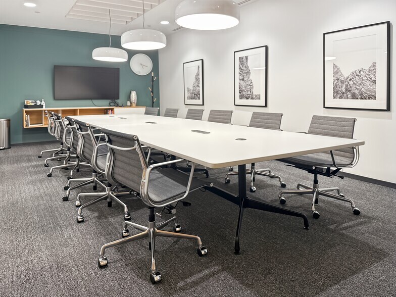 More Photos Of 5741 Legacy Dr, Plano Coworking Space