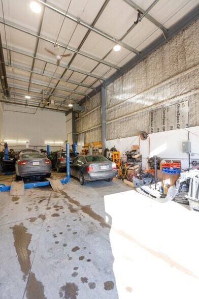 More Photos Of 8121 49 Ave Close, Red Deer Service For Sale