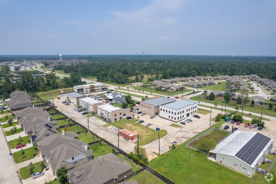 More Photos Of 23935 Gosling Rd, Spring Office For Lease