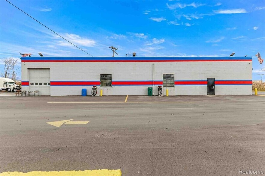 More Photos Of 27990 Wick Rd, Romulus Manufacturing For Sale