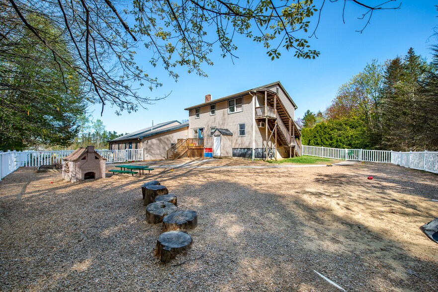 More Photos Of 105 Durham Rd, Dover Daycare Center For Sale