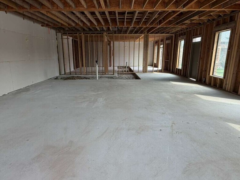 More Photos Of 1511 W McDermott Dr, Allen Medical For Sale