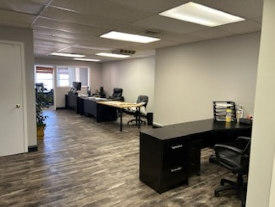 More Photos Of 42 Maple St, Summit Storefront Retail Office For Lease