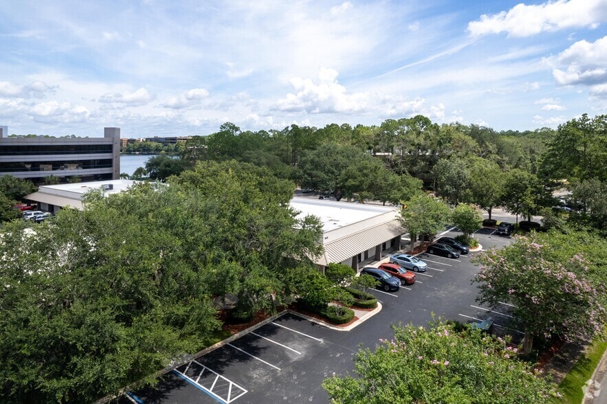 More Photos Of 7901 Baymeadows Way, Jacksonville Unknown For Lease