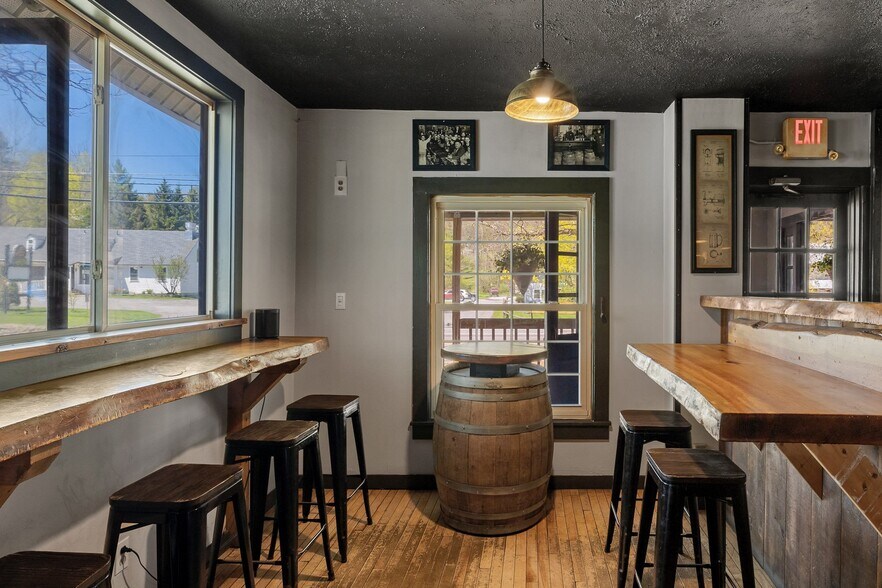 More Photos Of 5351 Main St, Waitsfield Restaurant For Sale