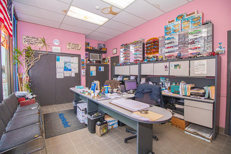 1416 Middle Country Rd, Centereach, NY 11720 Auto Repair For Sale