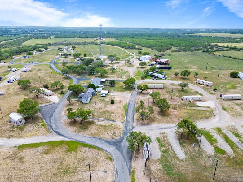 More Photos Of 3117 Highway 281, George West Specialty For Sale
