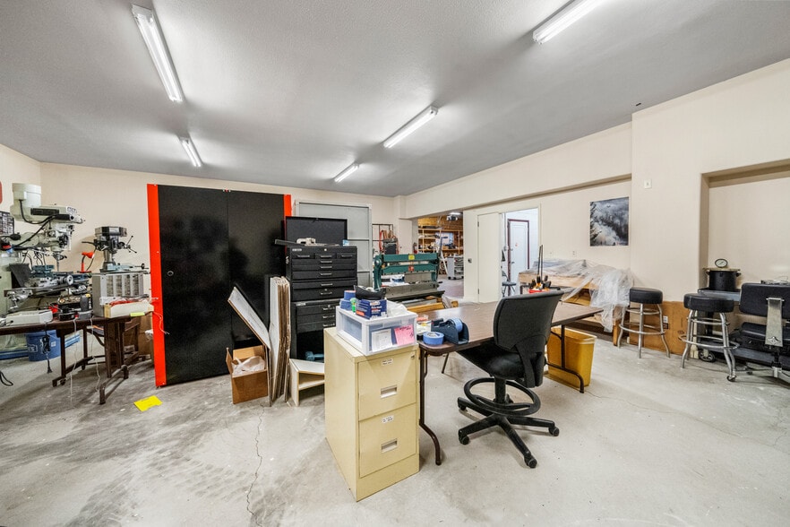 More Photos Of 2336 E Platte Ave, Colorado Springs Industrial For Sale