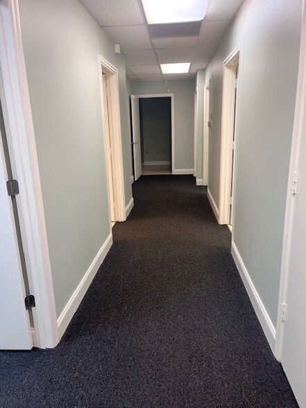 More Photos Of 4800 Linton Blvd, Delray Beach Medical For Lease