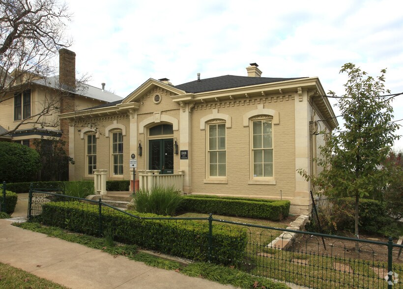 More Photos Of 1008 West Ave, Austin Unknown For Lease