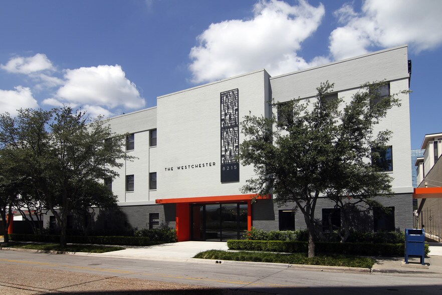 More Photos Of 8215 Westchester Dr, Dallas Medical For Lease