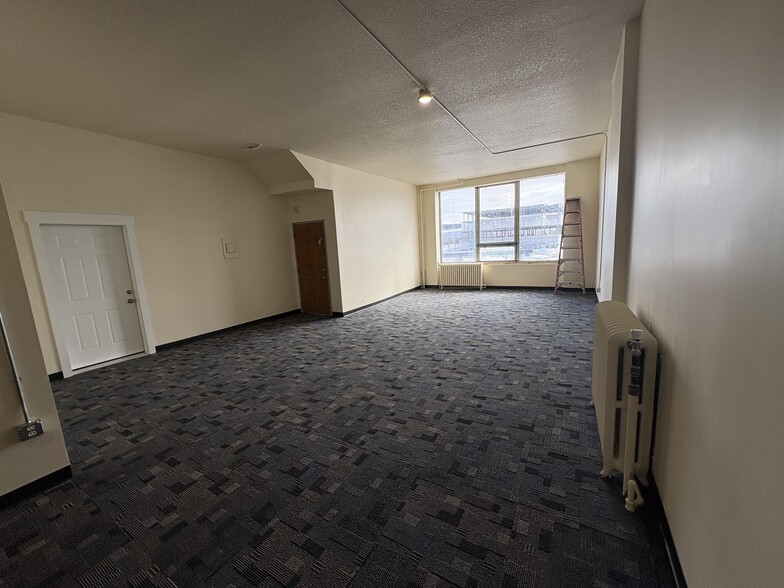 More Photos Of 1549 University Ave W, Saint Paul Office For Lease