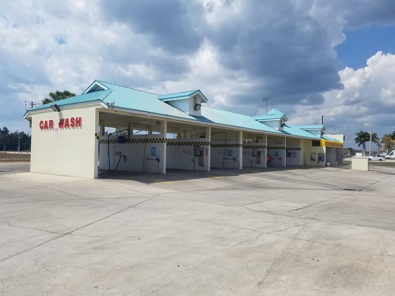 More Photos Of 4628 Chiquita Blvd S, Cape Coral Carwash For Sale
