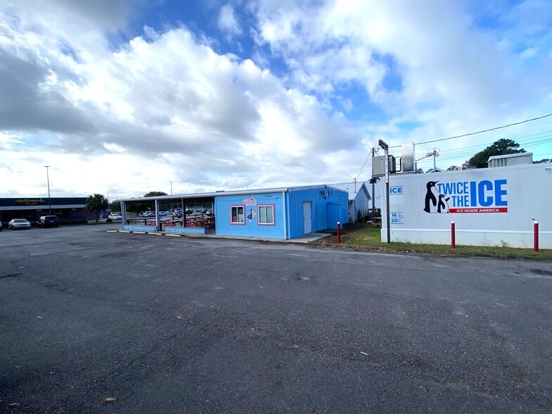 More Photos Of , Columbia Unknown For Sale