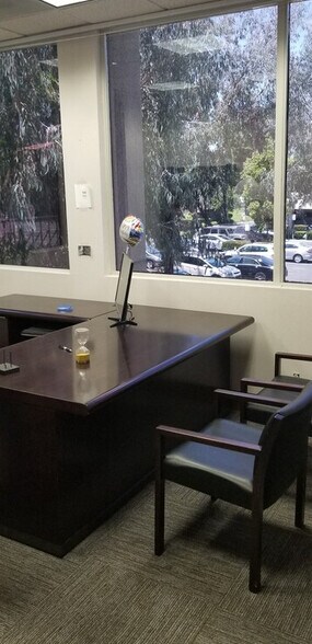 More Photos Of 5160 Campus Dr, Newport Beach Medical For Lease