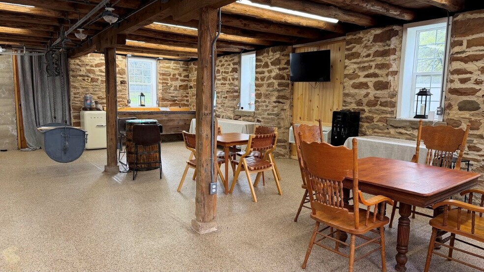 More Photos Of 3884 S Gillette Dr, Wisconsin Dells Lodge Meeting Hall For Sale