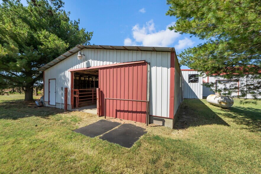 More Photos Of 2128 W 416th Rd, East Prairie Land For Sale
