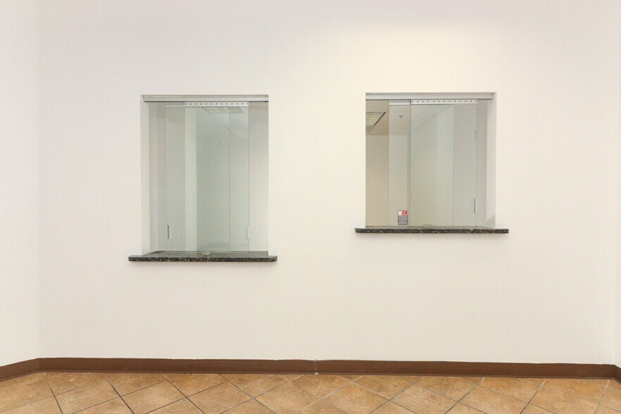 More Photos Of 6735 Conroy Windermere Rd, Orlando Medical For Lease