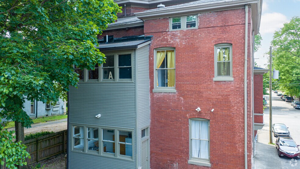 More Photos Of 1337 S 4th St, Louisville Apartments For Sale